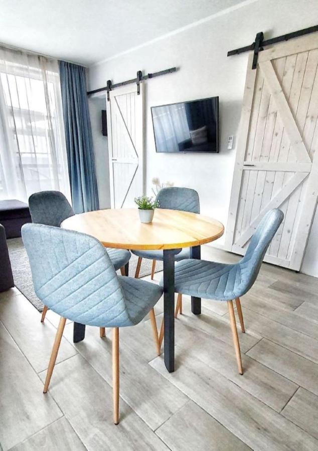 Marina Apartment By Dora Keszthely Ngoại thất bức ảnh