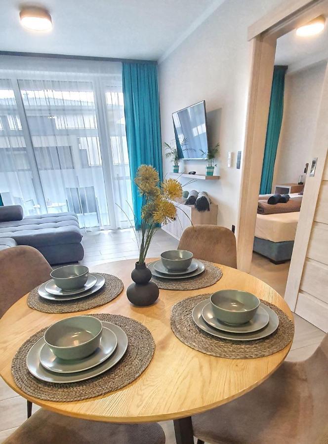 Marina Apartment By Dora Keszthely Ngoại thất bức ảnh