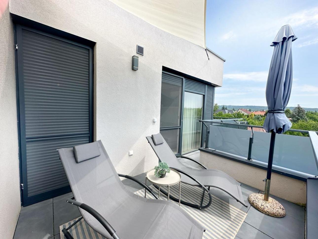 Marina Apartment By Dora Keszthely Ngoại thất bức ảnh