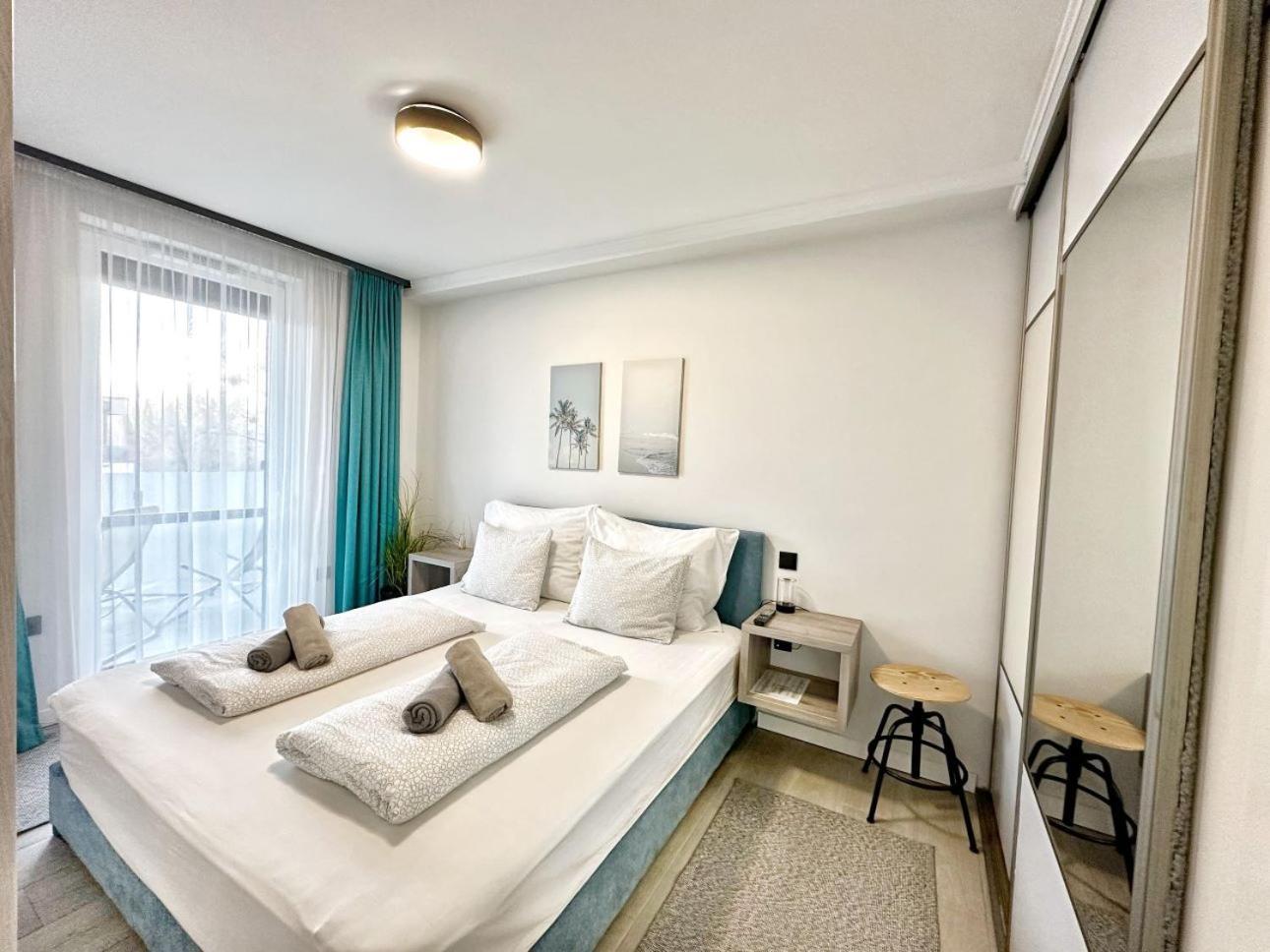 Marina Apartment By Dora Keszthely Ngoại thất bức ảnh